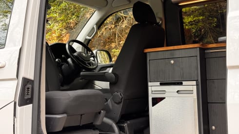 HERMAN THE CAMPER – 2018 Volkswagen Camper