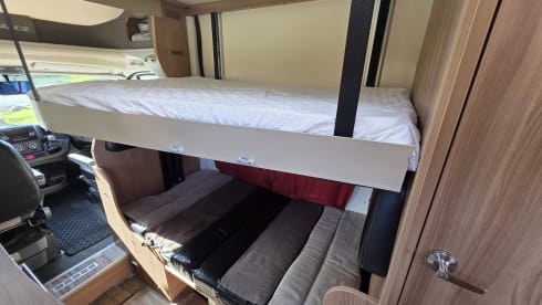 2016 Bailey Approach Advance 665 - 6 Berth