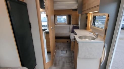 Bailey  –  2023 Bailey Adamo 4 berth 