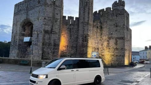 The Poacher – VOLKSWAGON T5 LWB