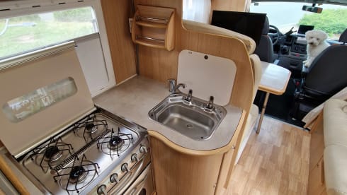 6p Rimor alcove from 200