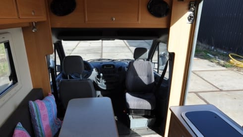 Type 7 – Unique, tough, spacious bus camper