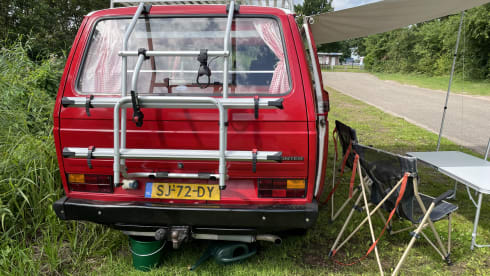 Lana – 2p Volkswagen campervan from 1981