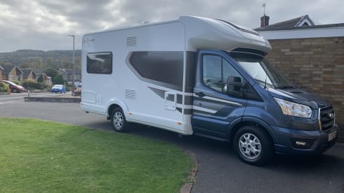 Sebby 2022 Luxury 2 berth Autotrail F68 