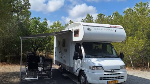 Dethleffs gezincamper 4 personen met airconditioning.  – 5p Dethleffs Alcove from 2001