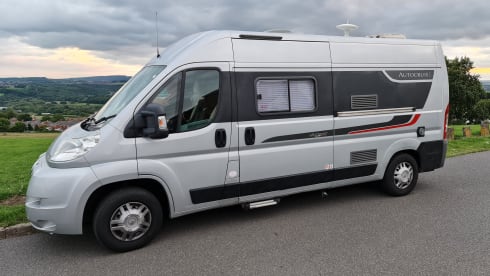 Roma Accent – 3 berth Peugeot Autocruise Accent