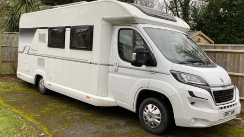 Classy Bailey Autograph - 4 berth
