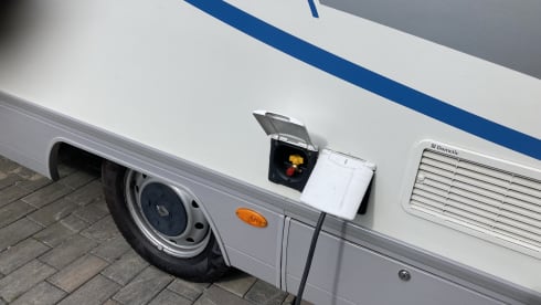 4p Adria Mobil alcove from 2006