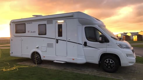 Fully furnished 4p Dethleffs semi-integrated from 2021