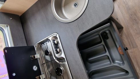 C17 – Luxe Sunlight I67S Automaat 2x Airco 4P