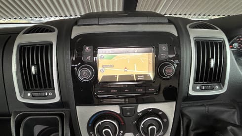 The Fantastic 150 Evolution – 4 berth Luxury Motorhome, Great Spec