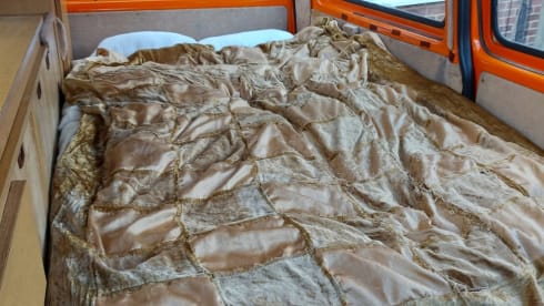 Cynthia – Cynthia our outrageously Orange VW camper