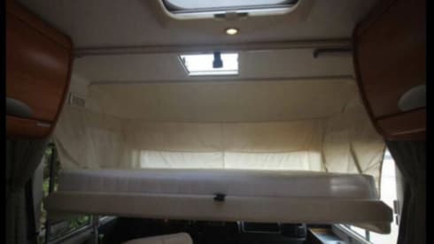 Hymer B654 – Hymer integrated 4p luxury model