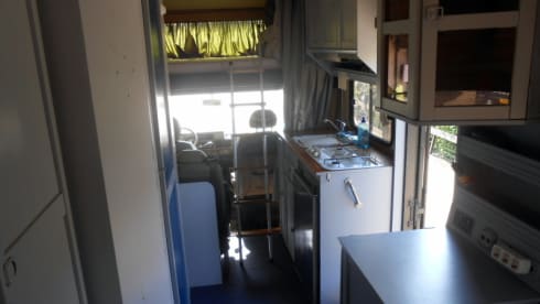 koetje – is a great family camper for 5-6 people and 2 m headroom
