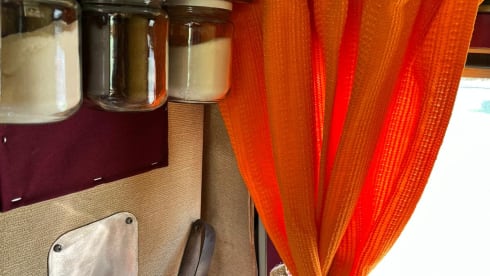 Rombo – Jessica ti presenta il suo van