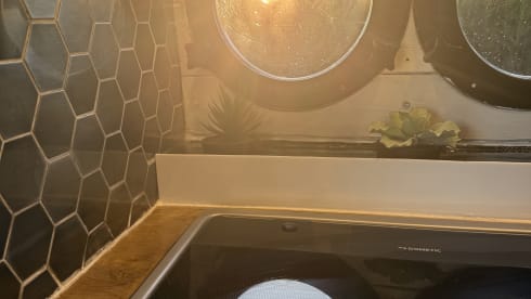 LaBrum – Mercedes-Benz Wohnmobil mit 3 Schlafplätzen ab Baujahr 2015