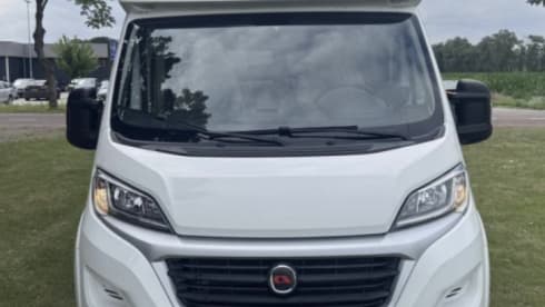 3p Adria Compact Plus semi-integrated from 2022