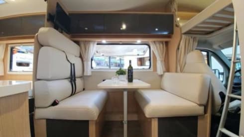 A-type – Compact young camper; very fully equipped