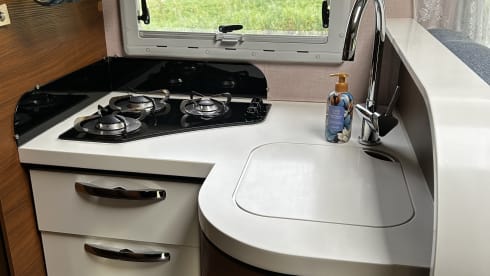 Ariël – Haus auf Rädern! Fiat Alcove mit 4 Sitzen aus dem Jahr 2013