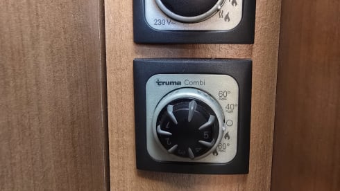 Monty  – The Best 4 berth Ford semi-integrated from 2011. 