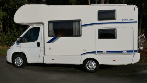 6-person family camper, alcove, Joint Euroliner
