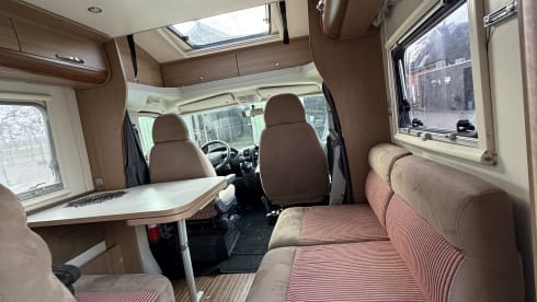 6p Adria Mobil semi-integrated from 2012