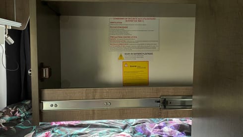 BusCamper Bavaria - 2 personen (+ 1 hond)