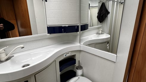 CamEsman E650 – 4p Hymer integrated uit 1997