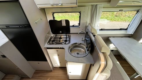 Mooie Fiat half-integraal camper