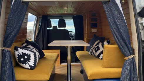 Bumble-Bee – 3 berth Ford campervan from 2017