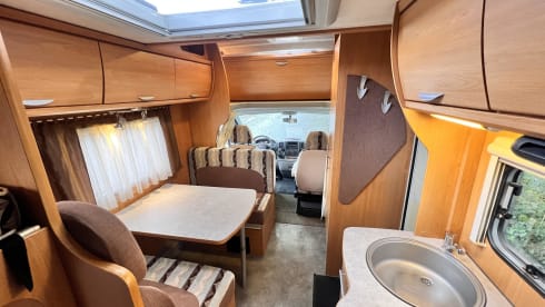 5 person Bavaria alcove camper