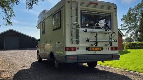 Stoere 4-persoons VW Karmann Missouri – 4er Volkswagen Alkoven aus dem Jahr 2000