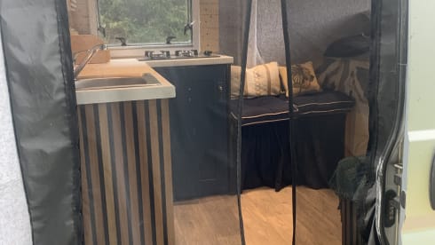 Self Converted Off-grid Citroen Relay 