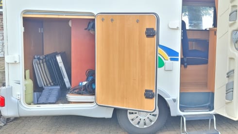 4p Ford Alcove from 2008