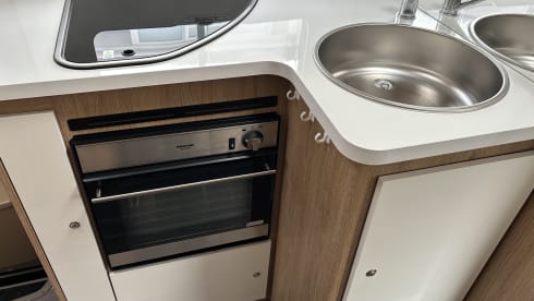 Minnie – 6 berth Roller Team semi-integrated from 2021