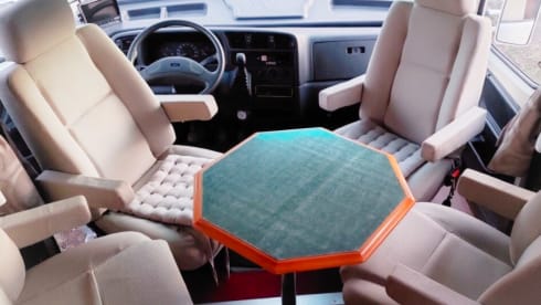 Compact integral camper with 4 berths - available from 3-8