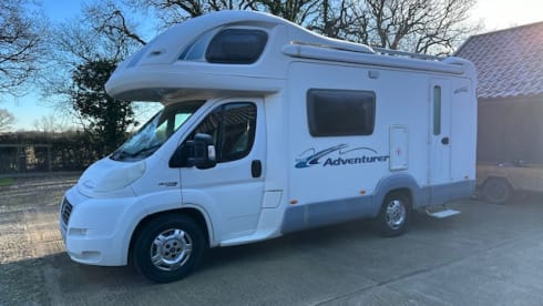 5 berth Ace Adventurer 635EK
