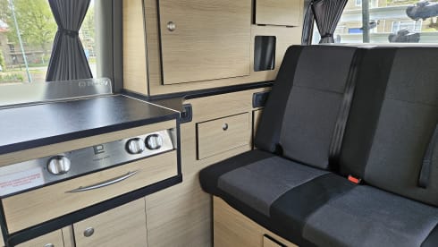 Gary – T6 Grey VW Campervan 2017