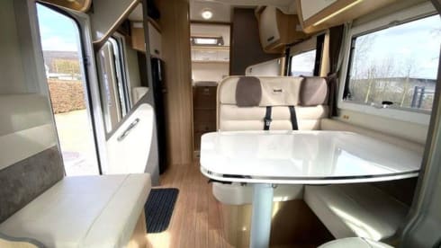 Citroën semi-integrata a 5 posti dal 2020