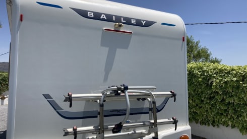 Freedom – Perfect sized, well equipped  2 berth motorhome