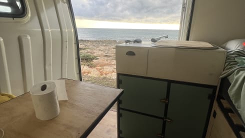 Wayvan – Vivi la libertà del viaggio: il tuo rifugio su quattro ruote ti aspetta!