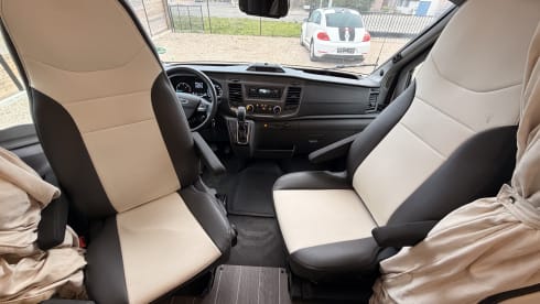 Superdeluxe Motorhome Automaat met krachtige motor