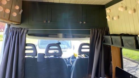 Nicky – 2 berth spacious Citroën van