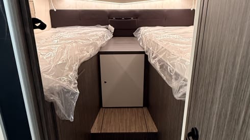 5p McLouis 873 integral pure luxury and adventure on wheels!