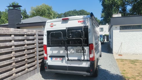 Autobus Bürstner 4 places à partir de 2023