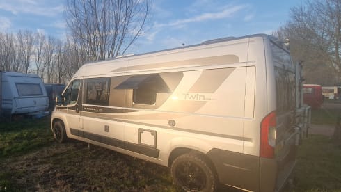 Adria twin 600 SPT from 2016 for 2-3 persons