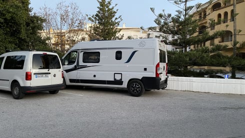 Amusanté – 2p Fiat bus from 2021 Automatic