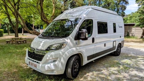 Willy – 4p Citroën Clever campervan uit 2024