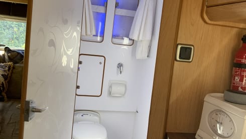 Sadie – 2 berth Mercedes-Benz integrated from 2010