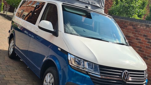 Drive 'The Falcon' - Our 4 berth *heated* T6.1 VW campervan 